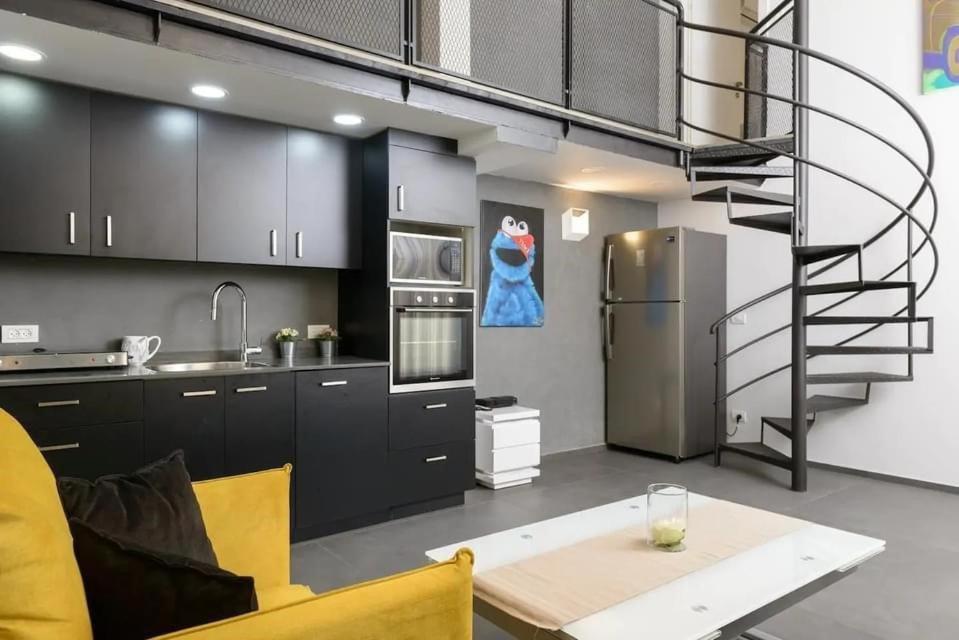 Garden Luxury Apartment By Nimi Group เทลอาวีฟ ภายนอก รูปภาพ
